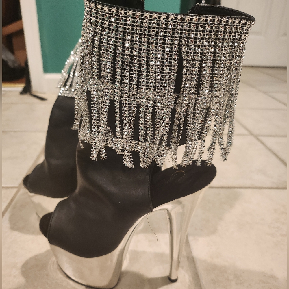 Pole dance shoes